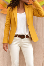 Beata | Damski taliowany blazer biurowy, dopasowany elegancki blazer | Rokishi | Czarny