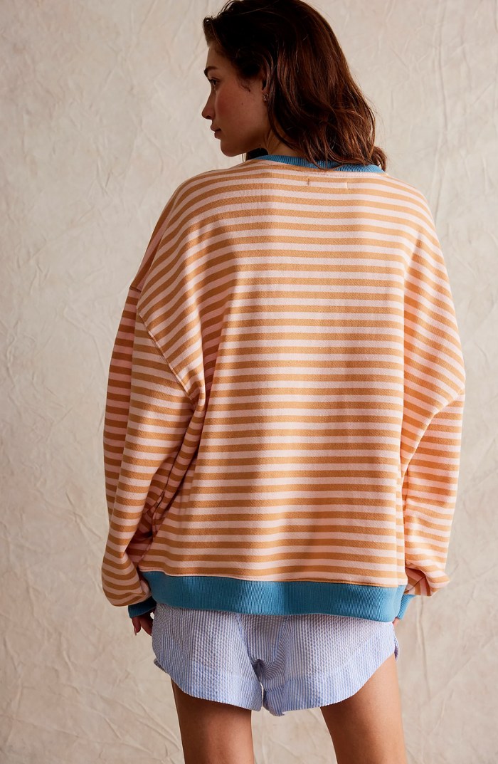 Lucyna | Damski pasiasty sweter oversize, swobodnie skrojony sweter z dzianiny | Rokishi | Niebieski