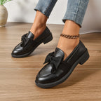 Wiktoria | Damskie buty wsuwane (slip-on) na platformie, z okrągłym noskiem i ozdobnym węzłem | Rokishi
