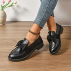 Wiktoria | Damskie buty wsuwane (slip-on) na platformie, z okrągłym noskiem i ozdobnym węzłem | Rokishi