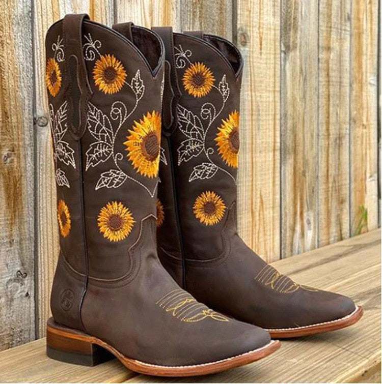 Joanna | Damskie buty w stylu boho, botki we wzór w słoneczniki | Rokishi | Khaki