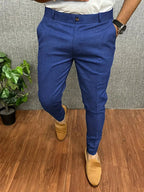 Miłosz | Męskie spodnie o kroju slim fit ze zwężanymi nogawkami, eleganckie spodnie biznesowe | Rokishi