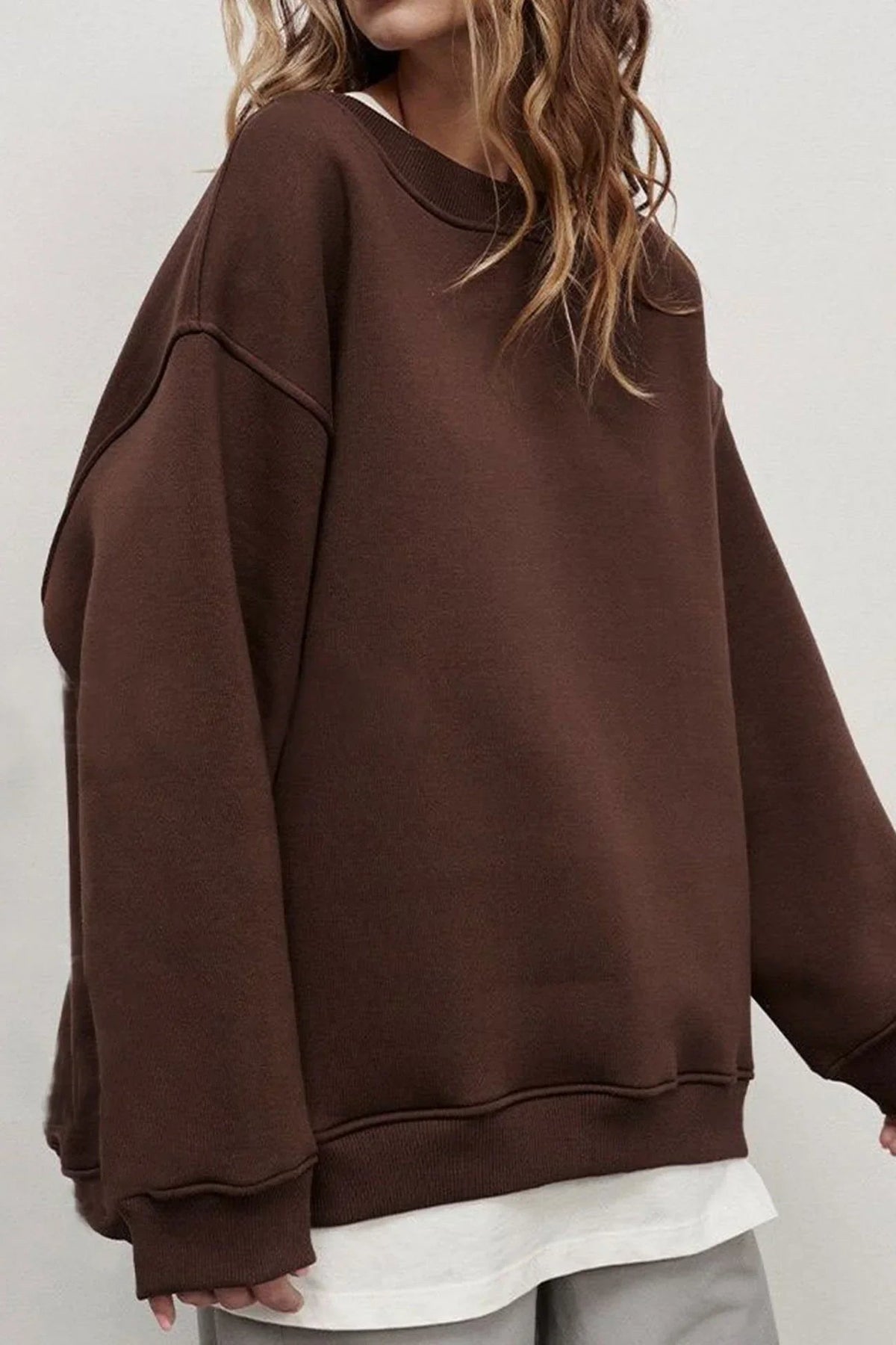 Izabela | Damska oversize'owa bluza z okrągłym dekoltem, luźny sweter | Rokishi | Ciemna zieleń