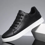 Kacper | Męskie sneakersy o niskim profilu, sznurowane, z zaokrąglonym noskiem | Rokishi