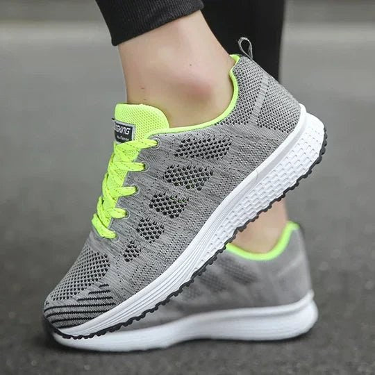 Liliana | Damskie ortopedyczne sneakersy ze wspierającą podeszwą, wygodne sneakersy trekkingowe | Rokishi | Biały