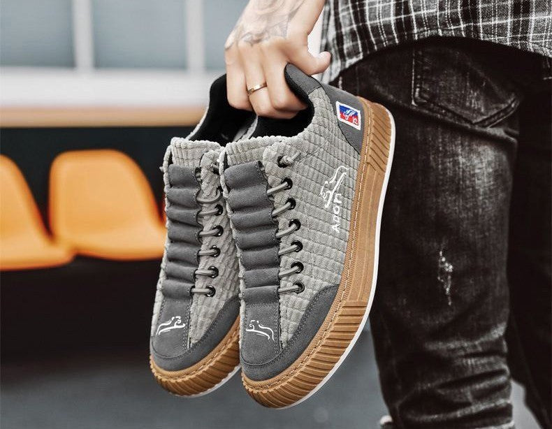 Fabian | Męskie sneakersy sznurowane z pikowaną cholewką i masywną podeszwą | Rokishi