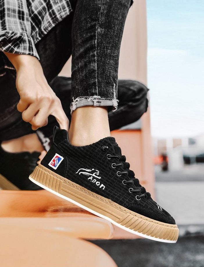 Fabian | Męskie sneakersy sznurowane z pikowaną cholewką i masywną podeszwą | Rokishi