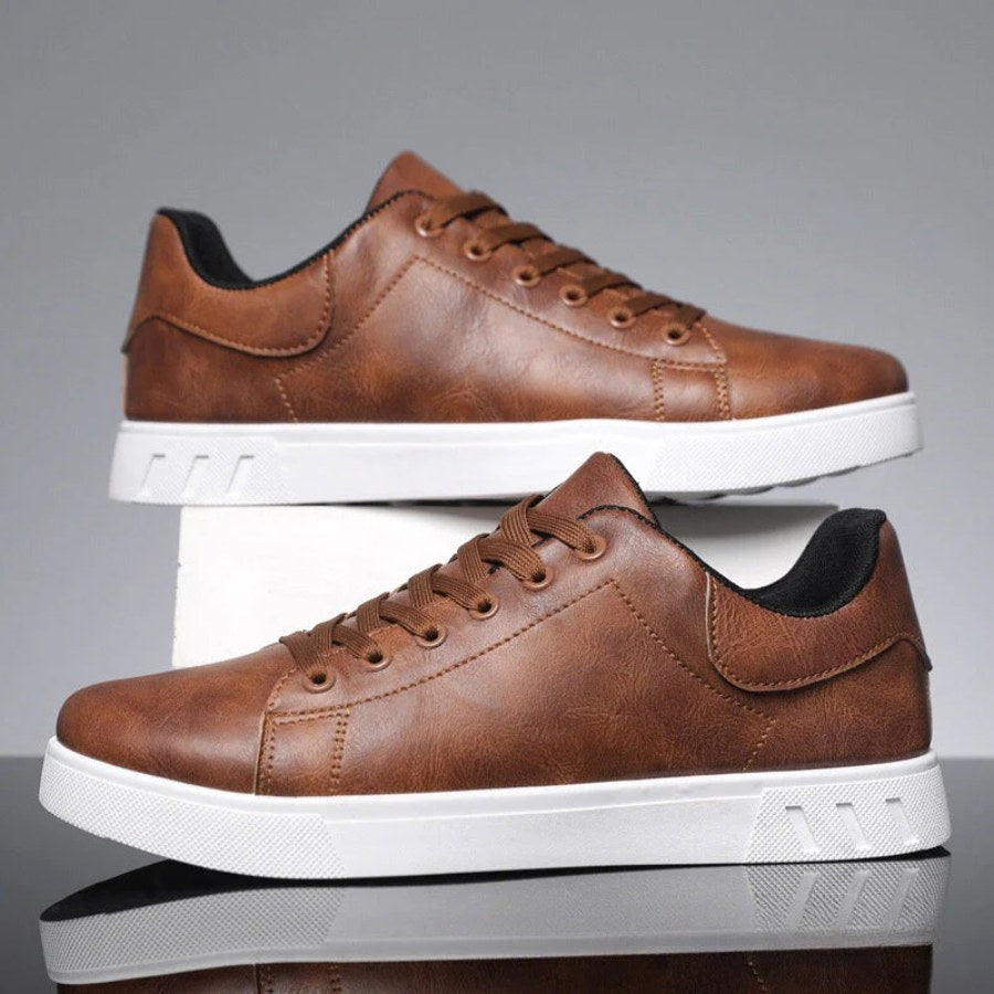 Emil | Męskie sznurowane sneakersy, niskie buty ortopedyczne | Rokishi | Czarny